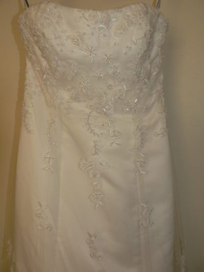 Alfred Angelo size 10 bridal gown SOLD!